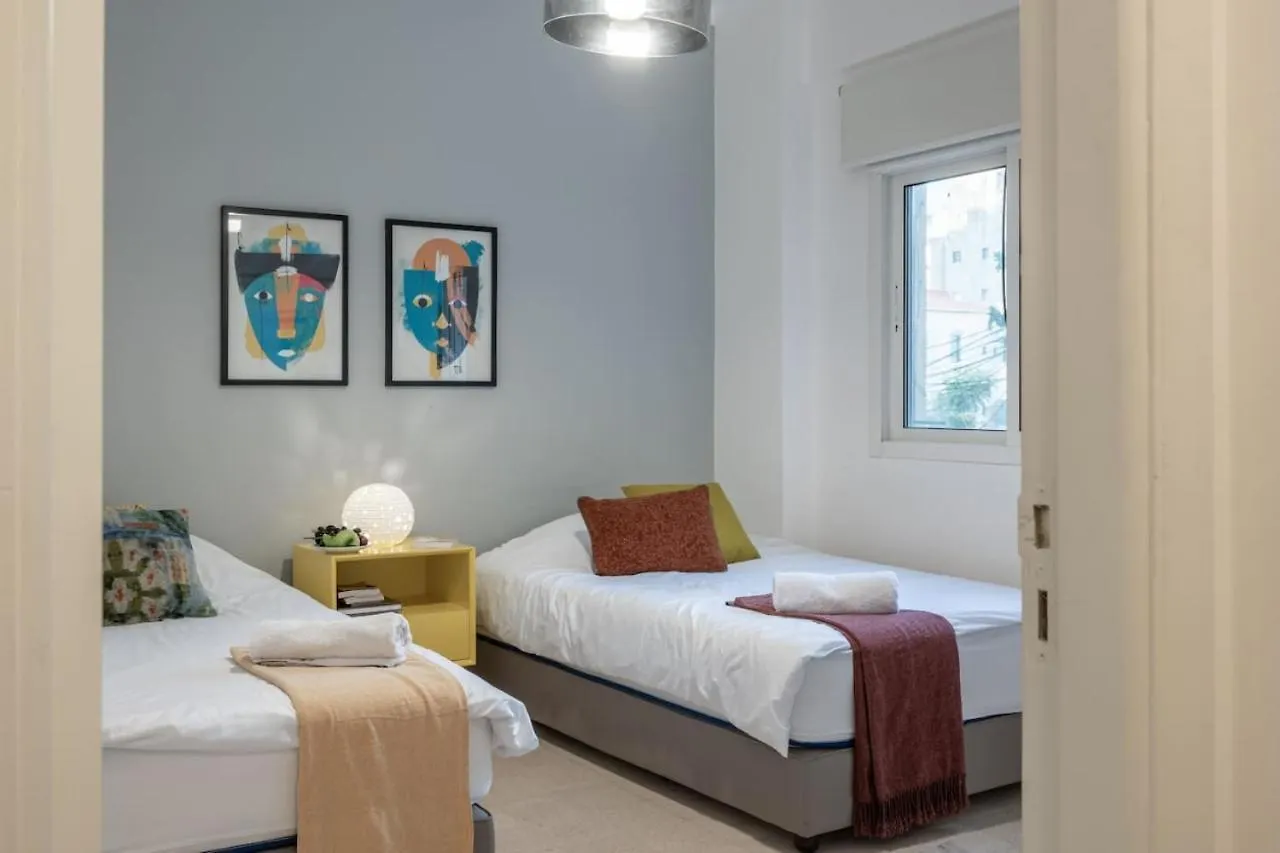 Gemayze Haven 2 Bedroom Apartment Bejrút