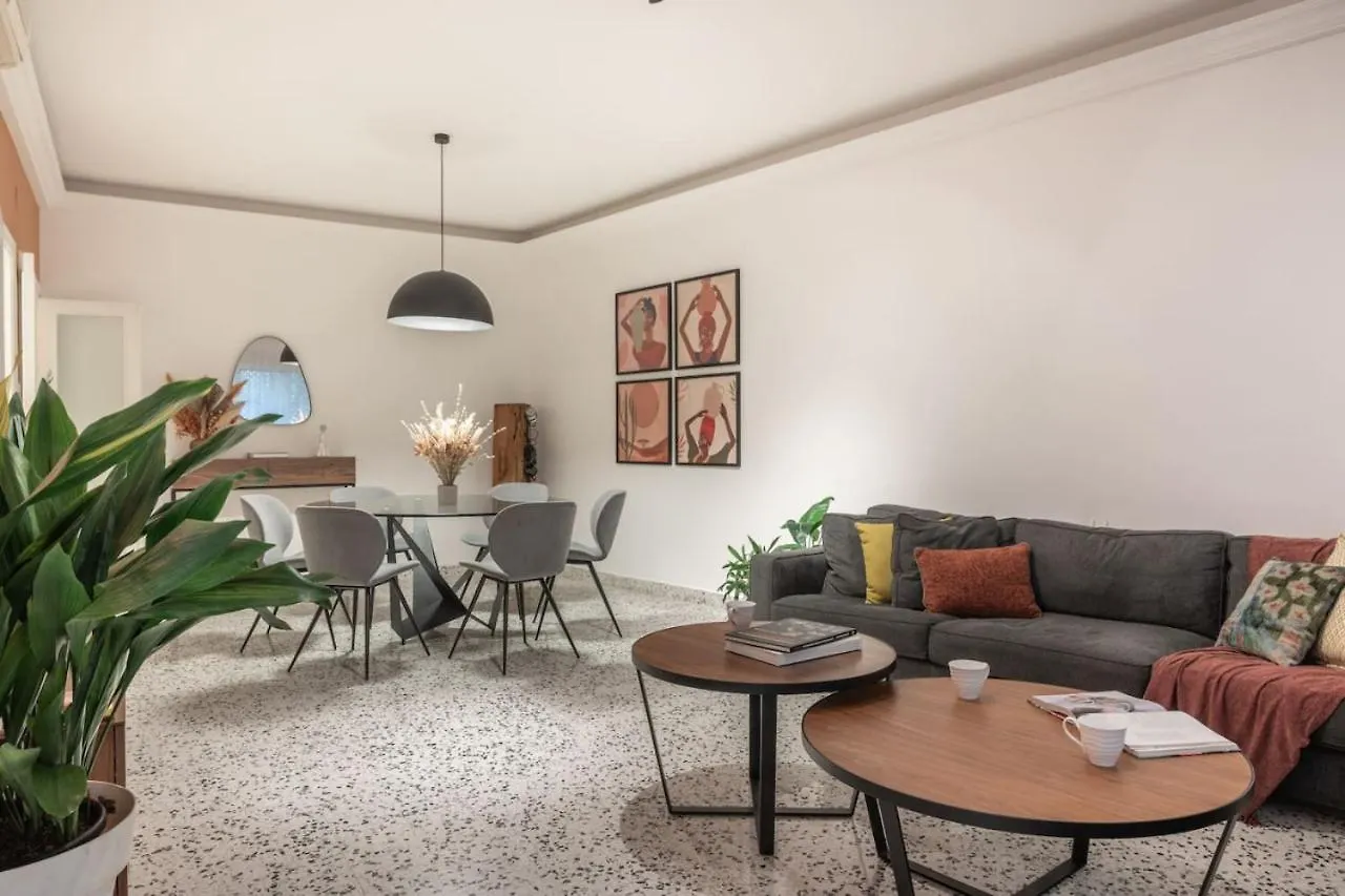 Gemayze Haven 2 Bedroom Apartment Bejrút 0*,