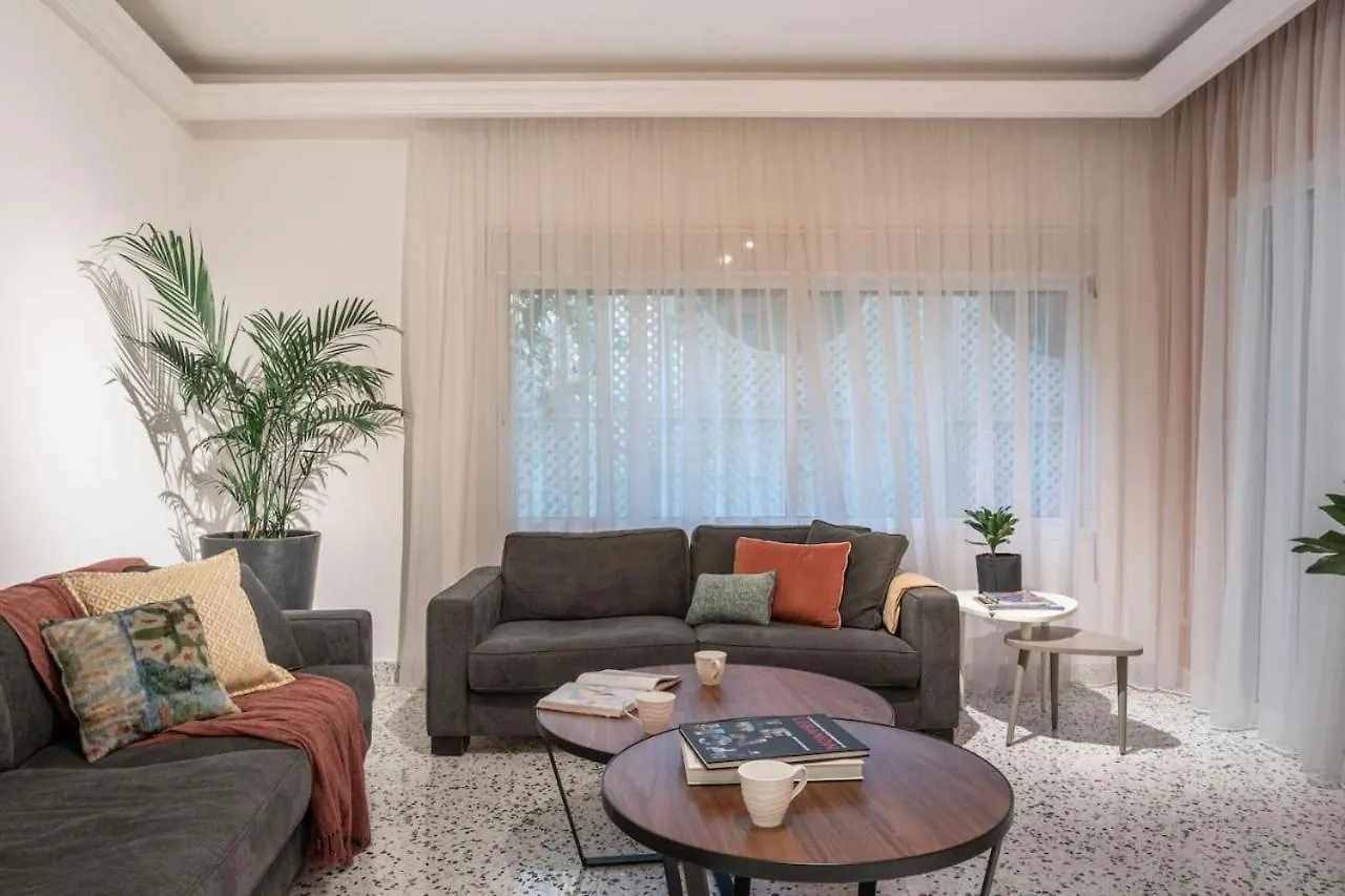 Gemayze Haven 2 Bedroom Apartment Bejrút